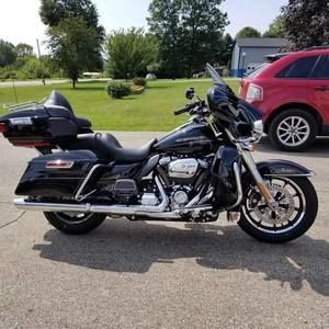 Meet your Posher, Roger